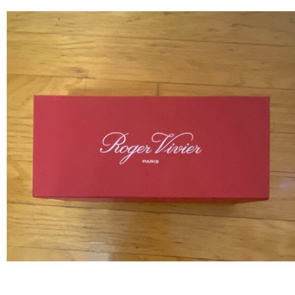 ROGER VIVIER PARIS Empty Shoe Box Gift Box original Tissue Paper 12.5X5.5X4.5 - Picture 1 of 7